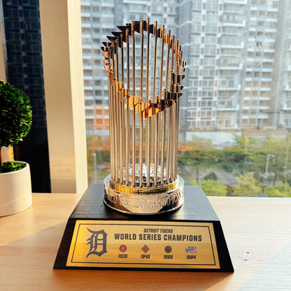 [MLB] Detroit Tigers World Series Commissioner's Trophy 11.8"(30cm) With Wooden Base